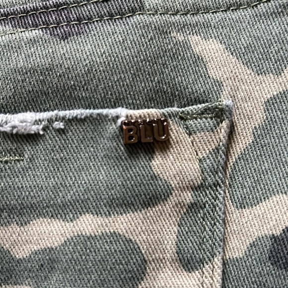 Tractr blu camo skirt denim - Picture 4 of 5